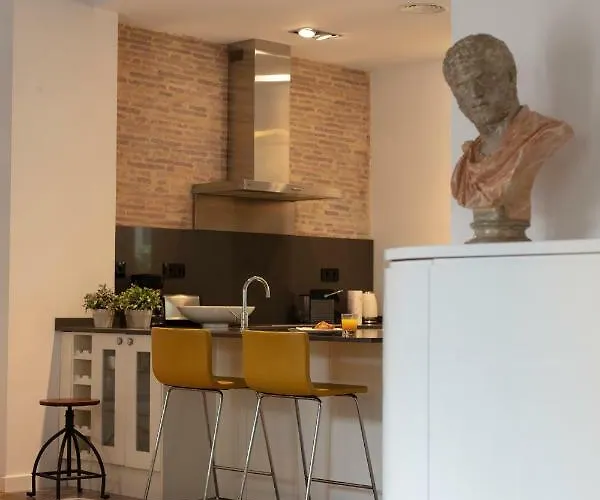 Florit Flats - Serranos Apartman Valencia