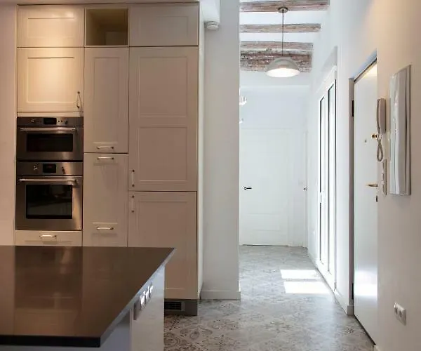 Florit Flats - Serranos * Valencia