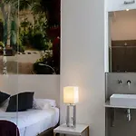Florit Flats - Serranos